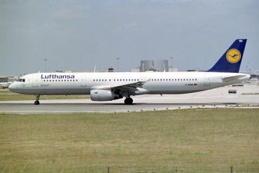 D-AIRA (458) 1993 Airbus A321-131
