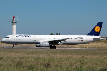 D-AISW · Airbus A321-231 · (LIS / LPPT)