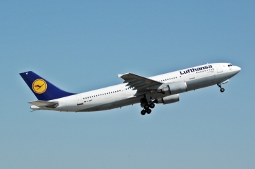 D-AIAT (618) 1991 Airbus A300B4-603