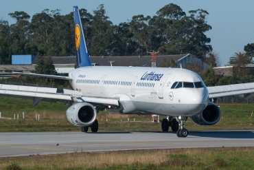 D-AIDK (4819) 2011 Airbus A321-231