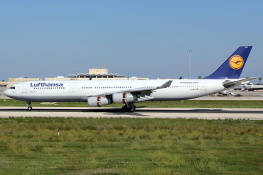 D-AIFC · Airbus A340-313 · (MLA / LMML)