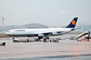 D-AIGD (028) 1994 Airbus A340-311