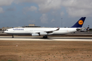 D-AIGM (158) 1997 Airbus A340-313