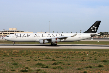 D-AIGW (327) 2000 Airbus A340-313