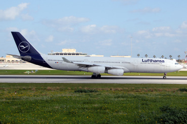 D-AIGX · Airbus A340-313 · (MLA / LMML)