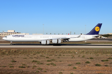 D-AIHT (846) 2008 Airbus A340-642