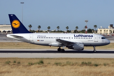 D-AILH · Airbus A319-114 · (MLA / LMML)