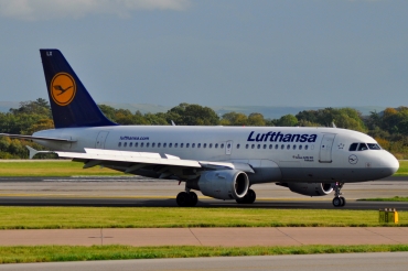 D-AILX (860) 1998 Airbus A319-114