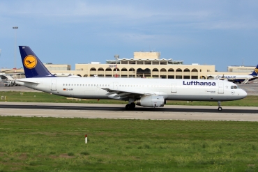 D-AIRF · Airbus A321-131 · (MLA / LMML)