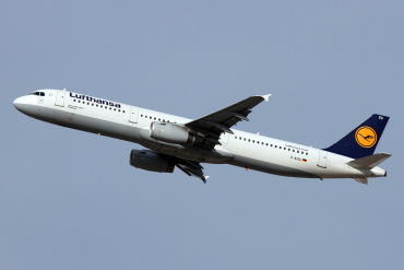 D-AISU · Airbus A321-231 · (MLA / LMML)