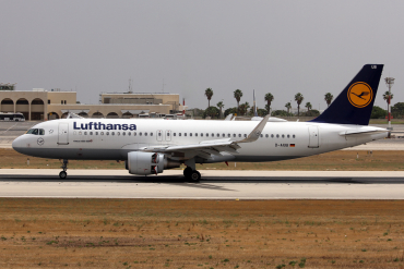 D-AIUB · Airbus A320-214(WL) · (MLA / LMML)