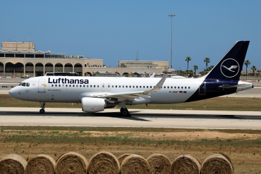D-AIUF (6141) 2014 Airbus A320-214(WL)