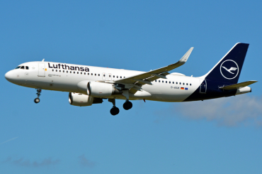 D-AIUK (6423) 2015 Airbus A320-214(WL)