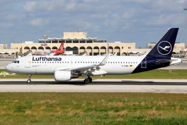 D-AIWD (8672) 2018 Airbus A320-214(WL)