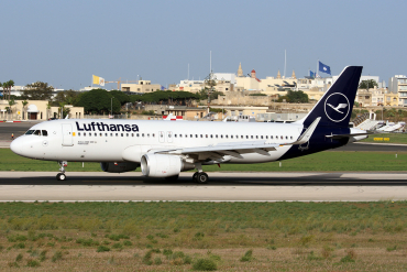 D-AIWD (8672) 2018 Airbus A320-214(WL)