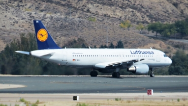 D-AIZA · Airbus A320-214 · (MAD / LEMD)