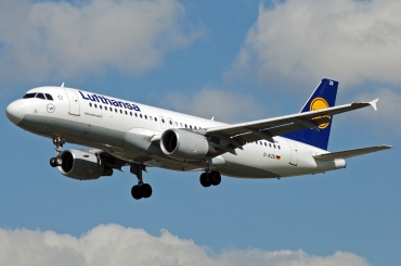 D-AIZB (4120) 2009 Airbus A320-214