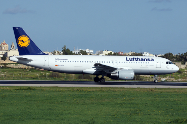 D-AIZI (4398) 2010 Airbus A320-214