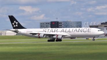 D-AIFE (434) 2001 Airbus A340-313