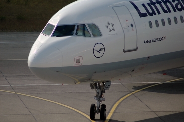 D-AIDF (4626) 2011 Airbus A321-231