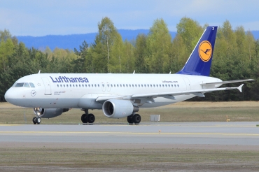 D-AIZI (4398) 2010 Airbus A320-214