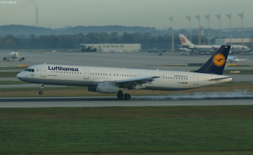 D-AIDM (4916) 2011 Airbus A321-231