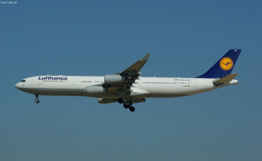 D-AIGX (354) 2000 Airbus A340-313