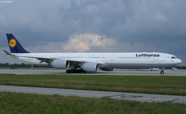 D-AIHN · Airbus A340-642 · (MUC / EDDM)