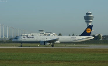 D-AISQ (3936) 2009 Airbus A321-231
