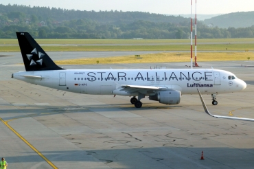 D-AIPC (071) 1989 Airbus A320-211