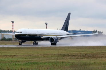 N767NA (27569) 1996 Boeing 767-324ER