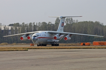 P-912 (1003403104) 1990 Ilyushin Il-76MD