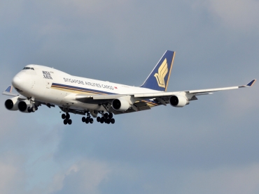9V-SFD (26553) 1995 Boeing 747-412F(SCD)
