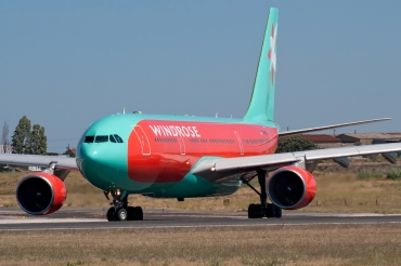 UR-WRQ (296) 1999 Airbus A330-223