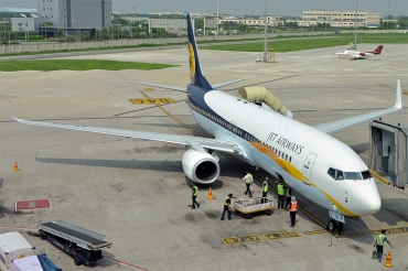 VT-JFS (39065) 2014 Boeing 737-8AL(WL)