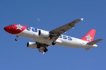 HB-IHZ (1026) 1999 Airbus A320-214