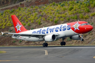 HB-IHZ · Airbus A320-214 · (FNC / LPMA)