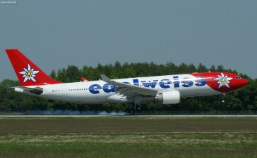 HB-IQI (291) 1999 Airbus A330-223