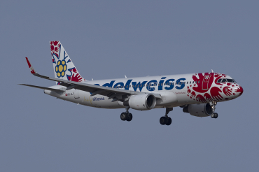 HB-JLT (5518) 2013 Airbus A320-214(WL)