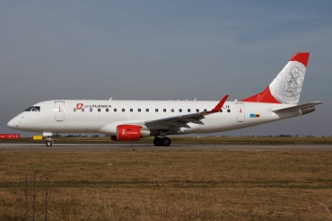 LY-LTF · Embraer 170-200LR · (PRG / LKPR)