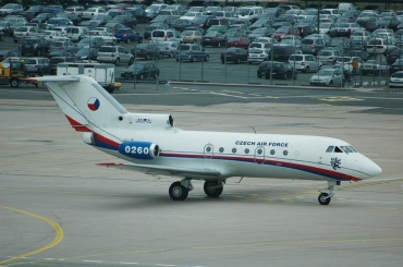 0260 (9940260) 1978 Yakovlev Yak-40