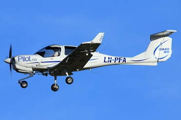 LN-PFA (40.NC015) Diamond DA-40NG Diamond Star