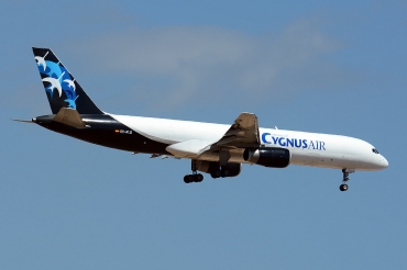 EC-KLD (24121) 1988 Boeing 757-236(PCF)