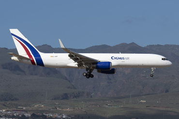 EC-NHF (24613) 1991 Boeing 757-223(PCF)(WL)