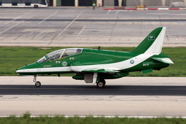 8819 (6Y013) British Aerospace Hawk Mk.65A