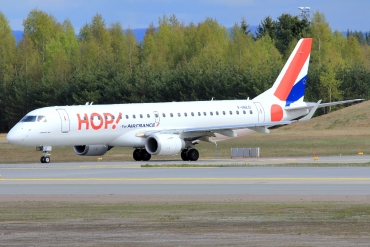 F-HBLD · Embraer 190-100LR · (OSL / ENGM)