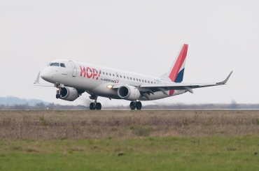 F-HBLD · Embraer 190-100LR · (CDG / LFPG)