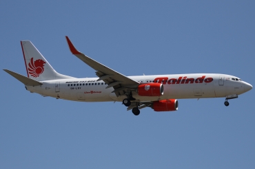 9M-LNV (39867) 2015 Boeing 737-8GPWL