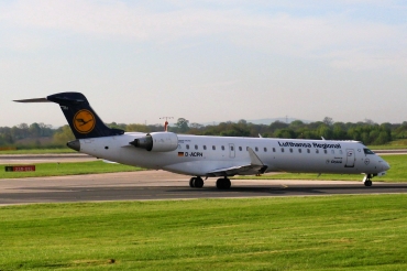 D-ACPH (10043) 2002 Bombardier CRJ-701ER