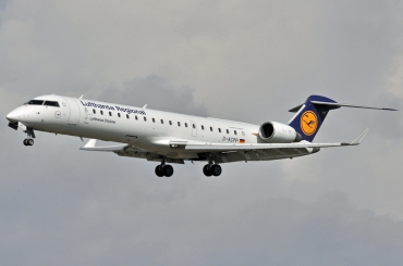 D-ACPP (10086) 2002 Bombardier CRJ-701ER